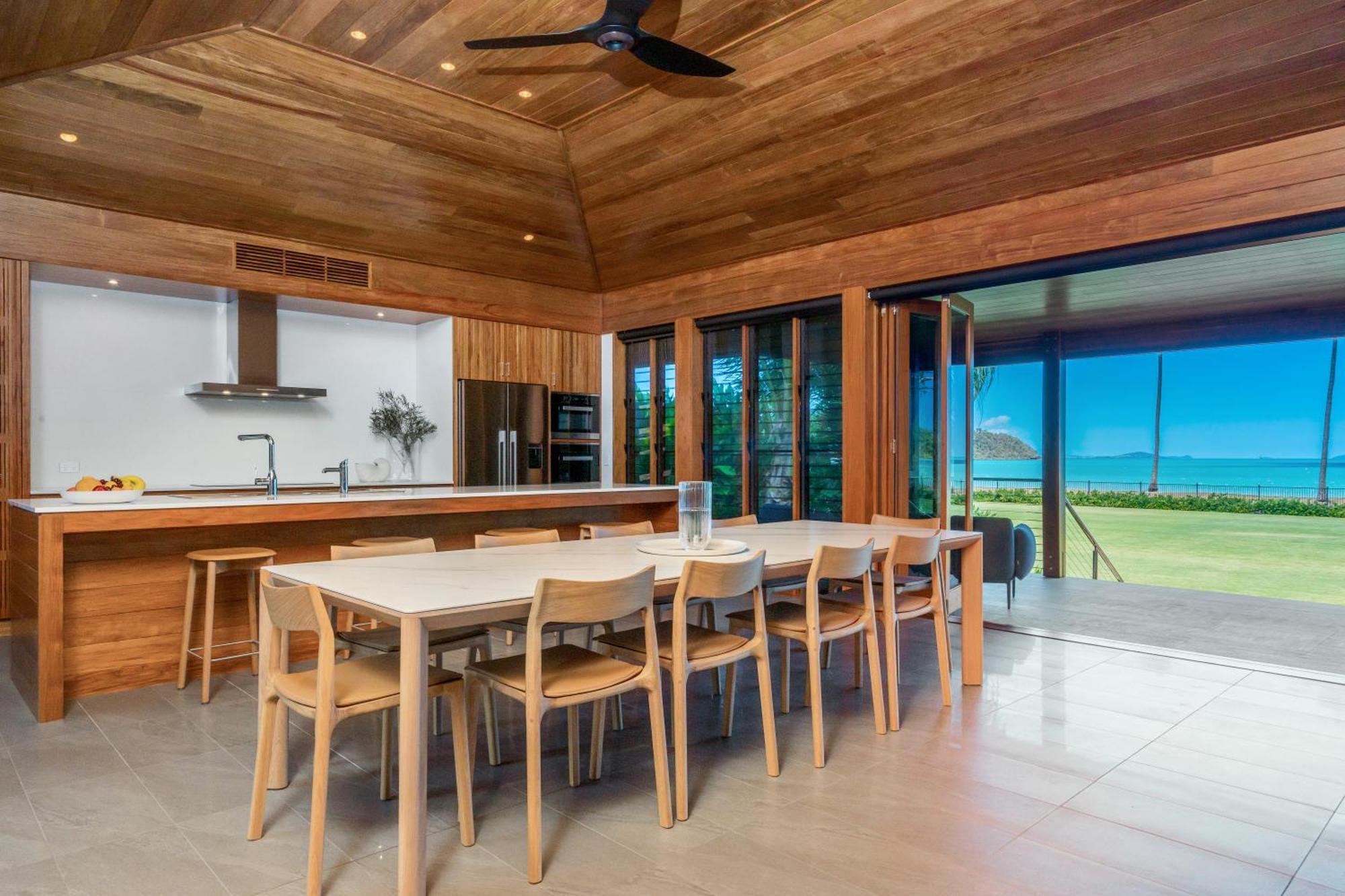 Yangaro Villa Airlie Beach Exterior foto