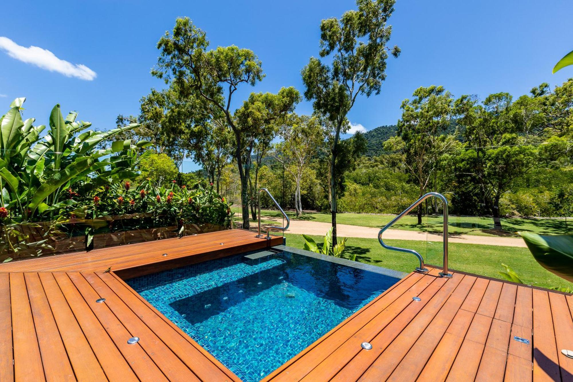 Yangaro Villa Airlie Beach Exterior foto